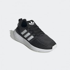 Кросівки, Adidas Swift Run 22 W, жіночі, розмір 38 2/3, 39 1/3, 40 євро, темно-сірі